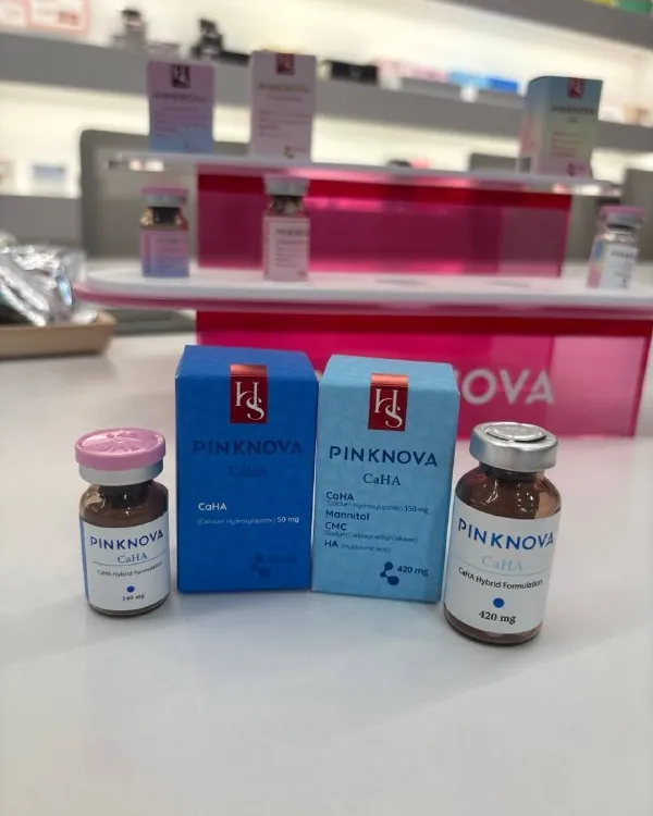 Препараты PINKNOVA на розовом подиуме